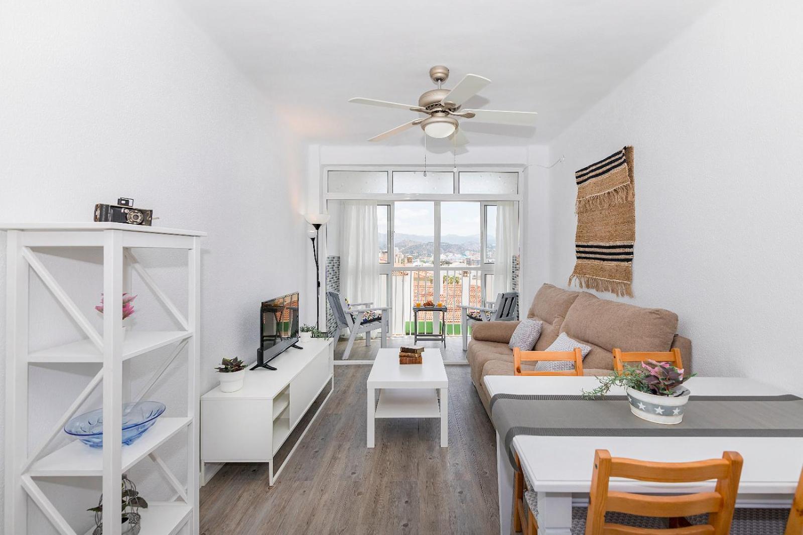 Impresionante Vista Al Mar - Elegante Apartamento Malaga Bagian luar foto